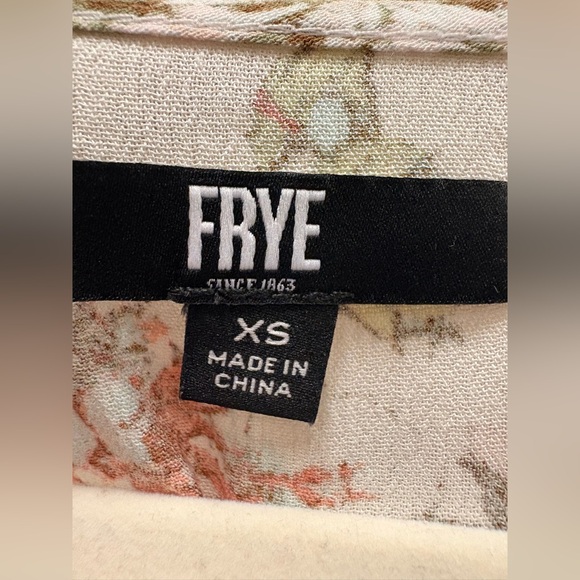 Frye XS Floral Patterned Fabric - Picture 8 of 10